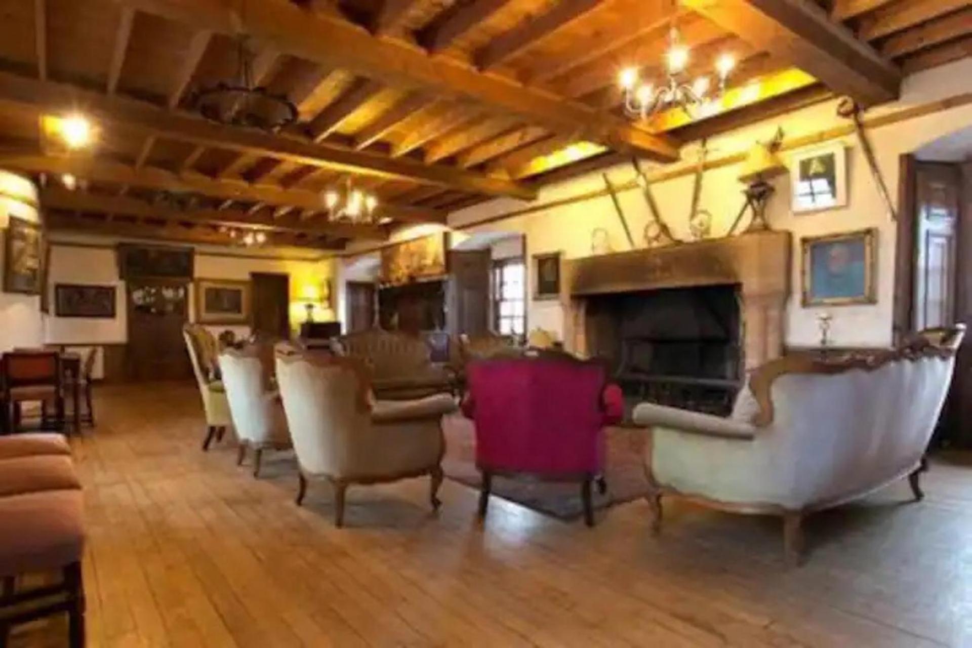 The Manor At Plane Castle Βίλα Φάλκιρκ Εξωτερικό φωτογραφία